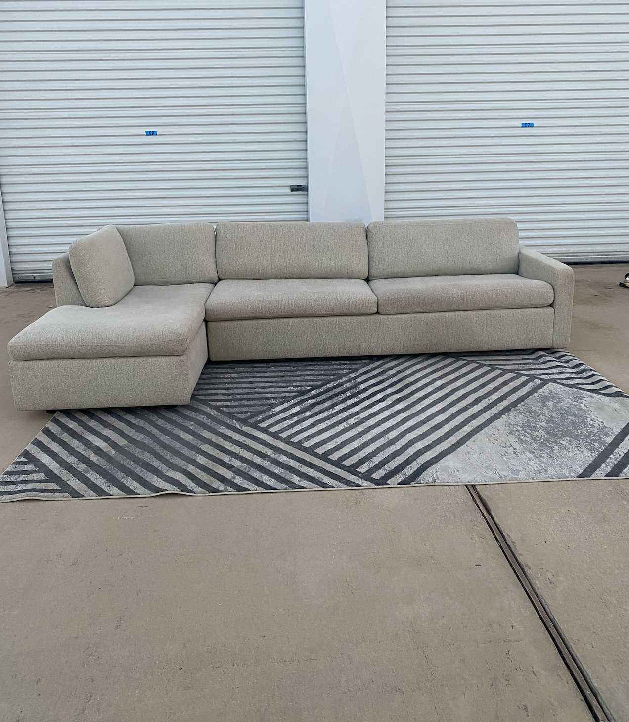COR Modern Cream Sectional Couch & Rug