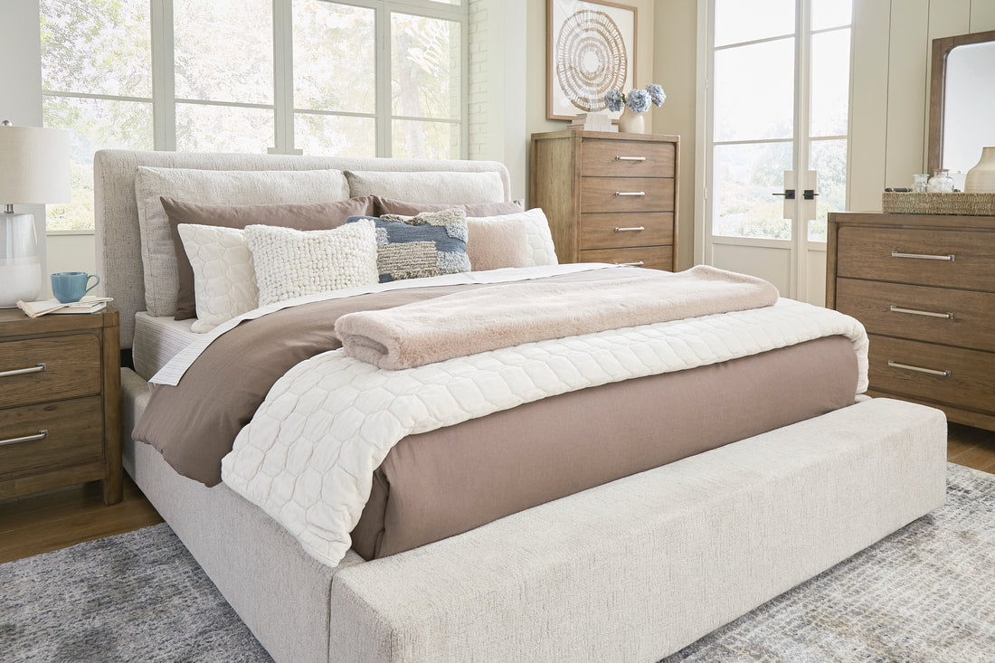 B974 Oatmeal Platform Bed King/Queen