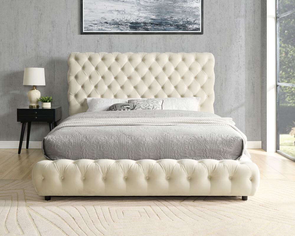 Dream Beige Velvet Platform Bed King/Queen