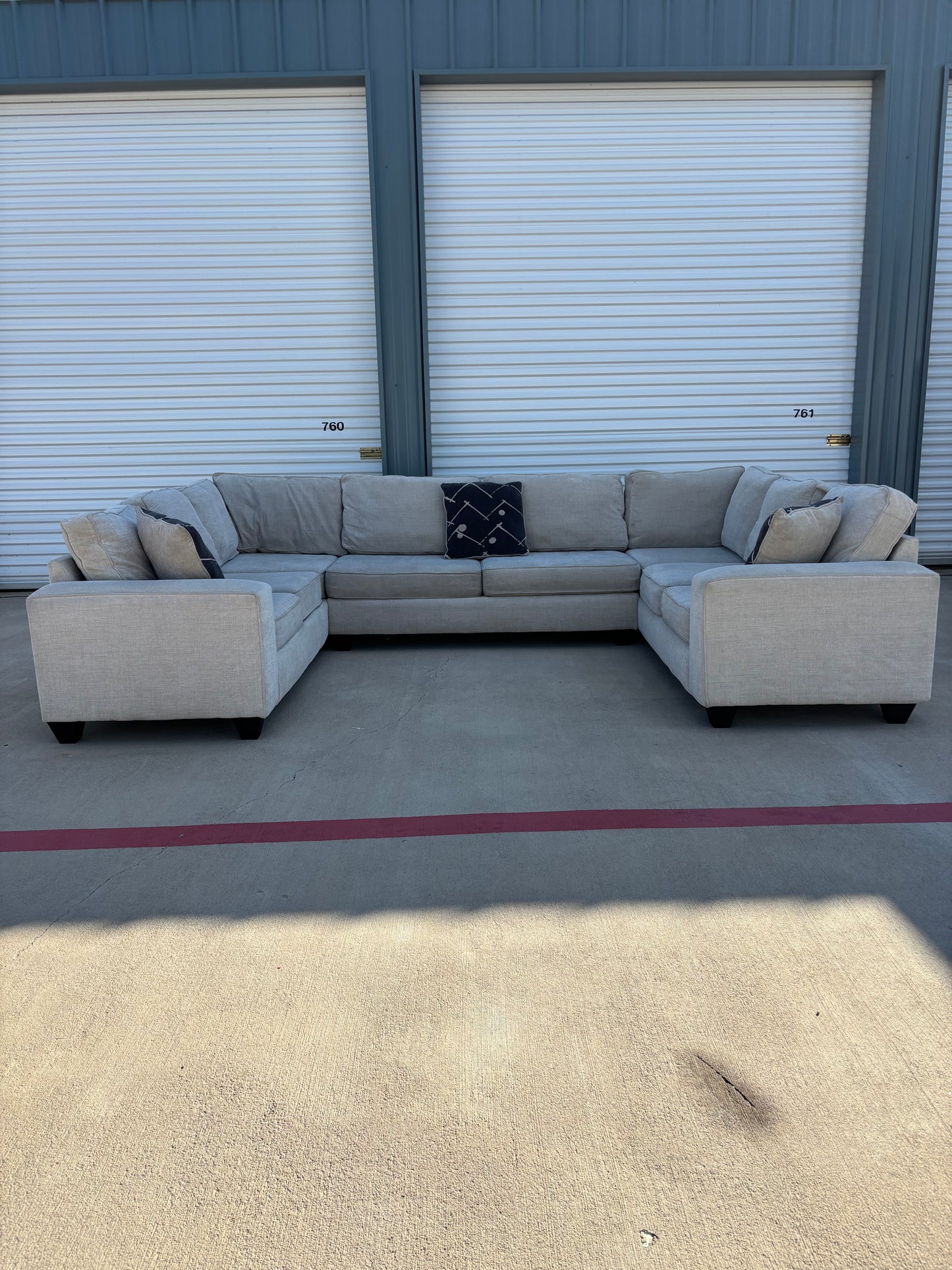 Beautiful Large Beige U Shape Sectional Couch