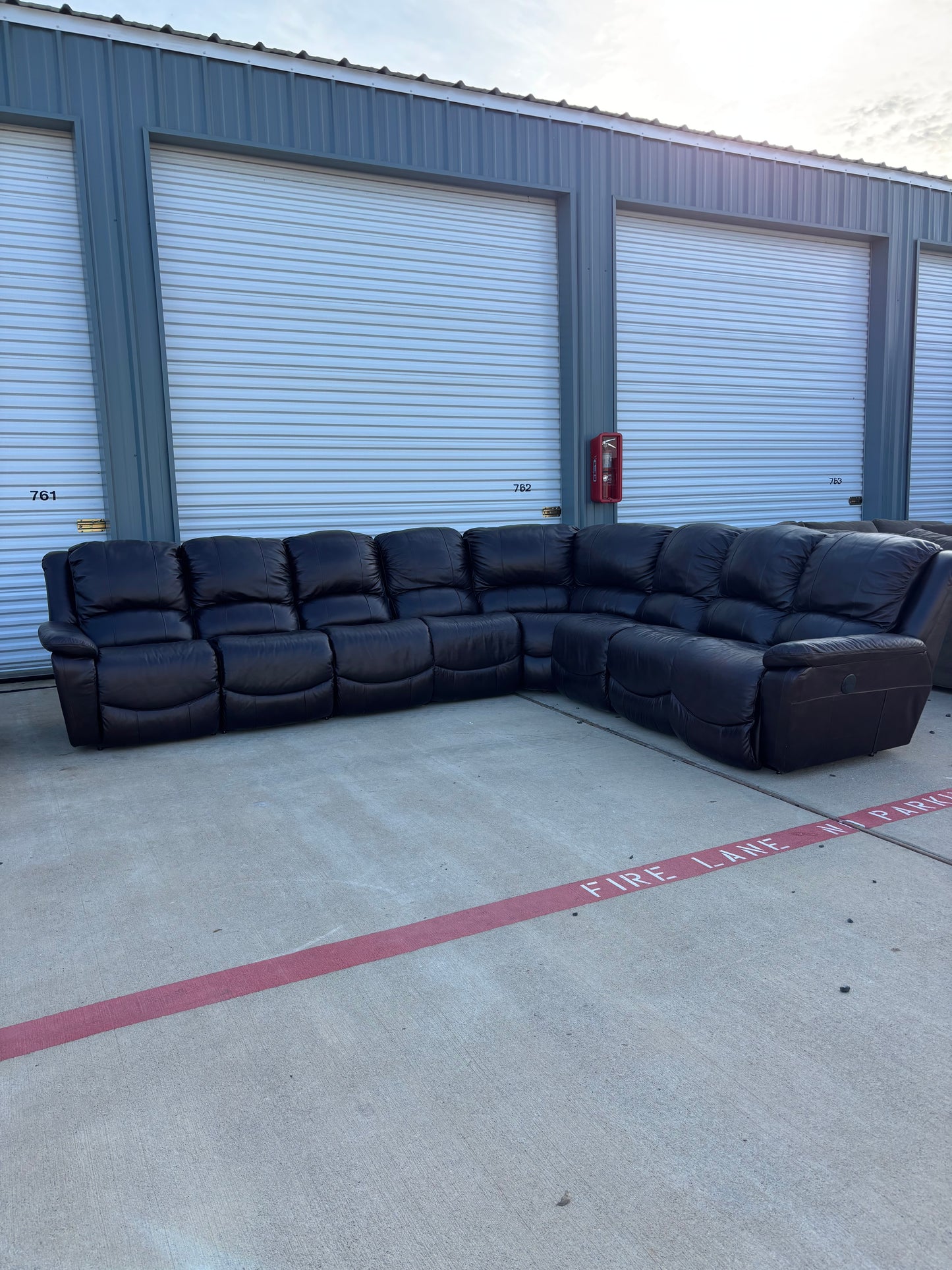 La-Z-Boy Genuine Leather Reclining Sectional Couch