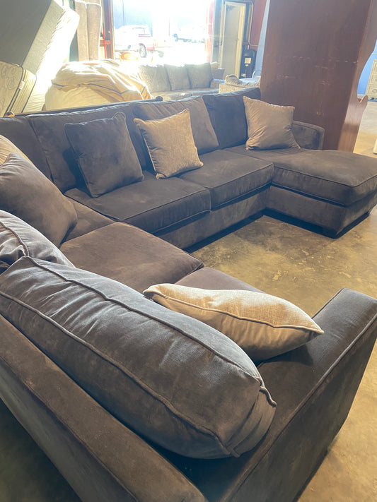 Beautiful Dark Grey Sectional Couch