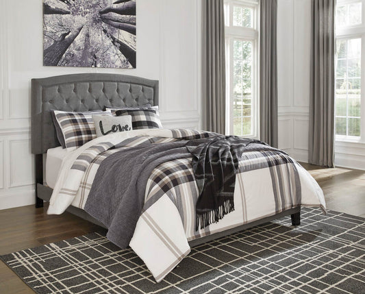 B200 Gray Platform Bed King/Queen