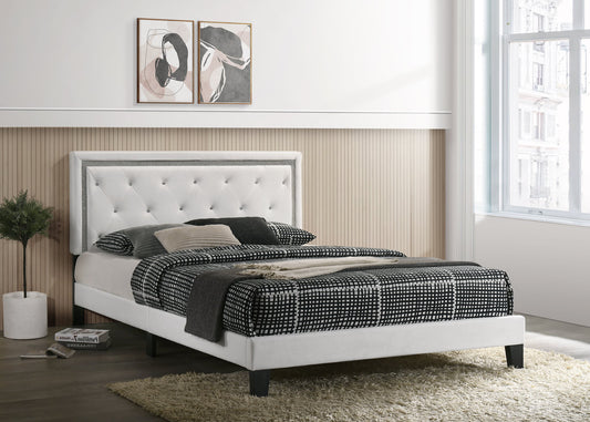 HH910 White PU Platform Bed King/Queen